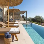 Apeiron Livathos (Kefalonia)