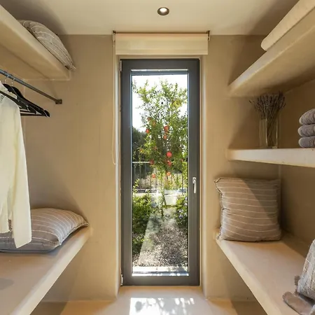 Apeiron Livathos (Kefalonia)